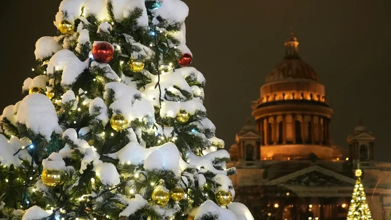 Russian Holidays Calendar: Maslenitsa, Orthodox Easter, New Year