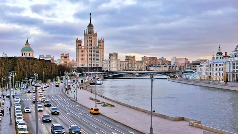 Grocery Shopping in Moscow: Supermarkets, Markets and Prices