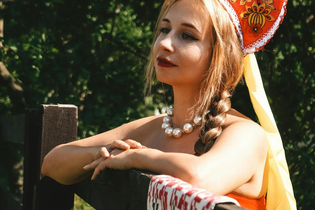 Understanding Russian Women: Culture, Mindset and Relationships