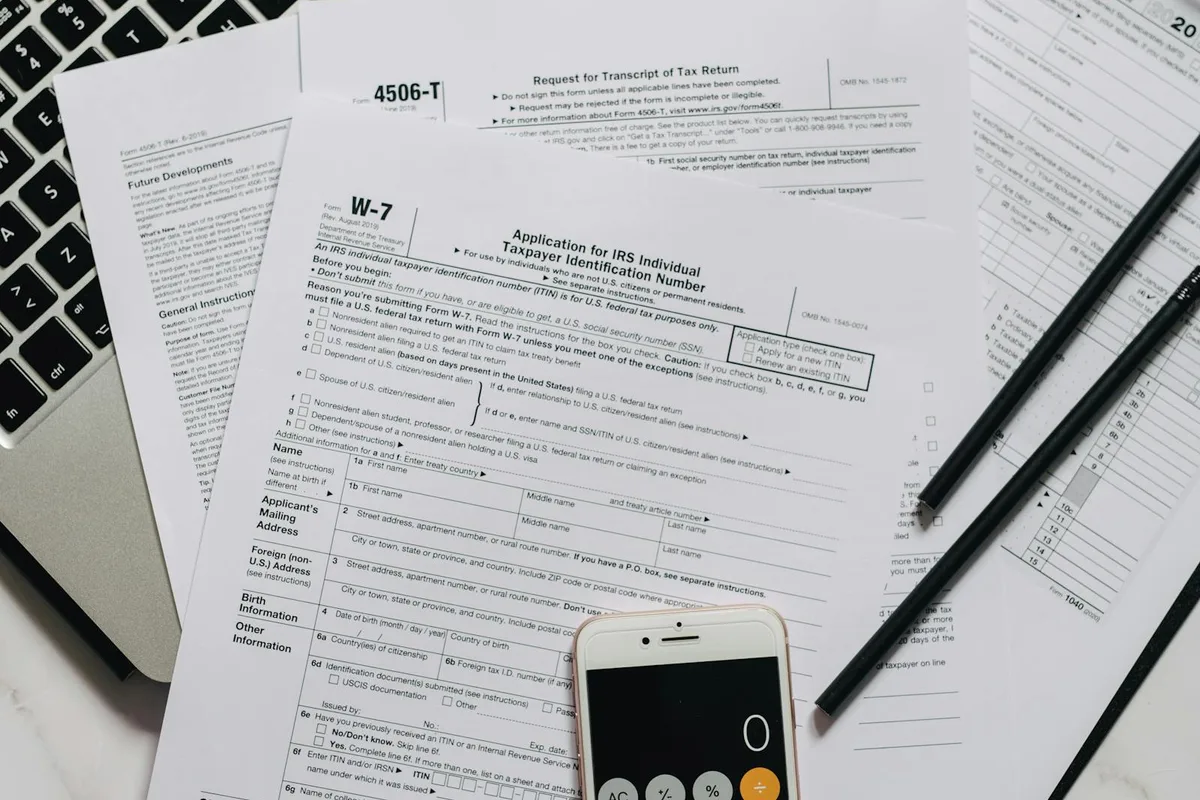 Fiscalité en Russie pour les expatriés français : impôts, résidence fiscale et déclarations